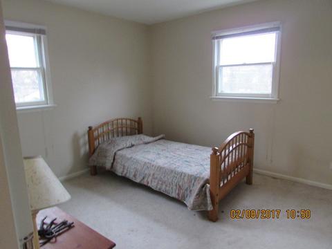 906 S Gables Blvd, Wheaton, IL 60189 photo 22