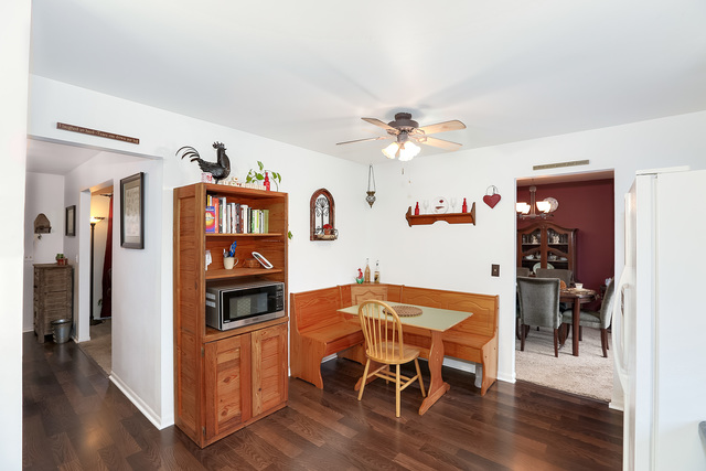 1132 Hidden Spring Dr, Naperville, IL 60540 photo 11