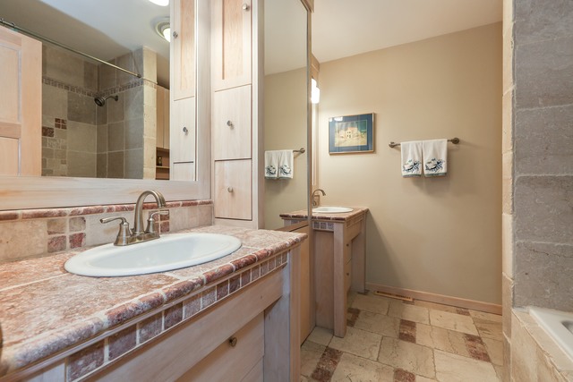 1482 Creekside Dr, Wheaton, IL 60189 photo 21