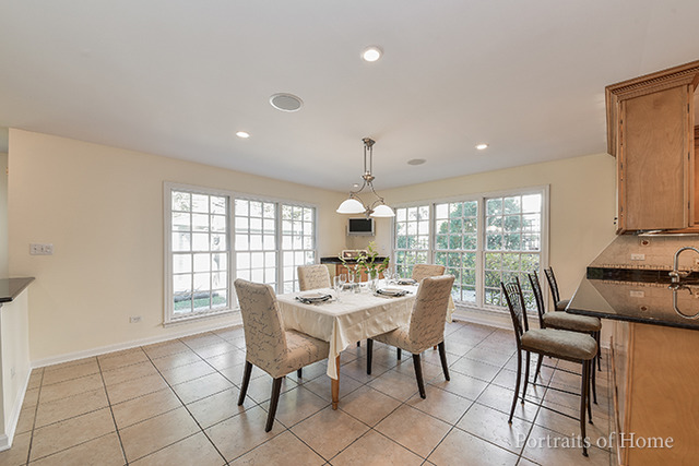 806 Cherry St, Wheaton, IL 60187 photo 8