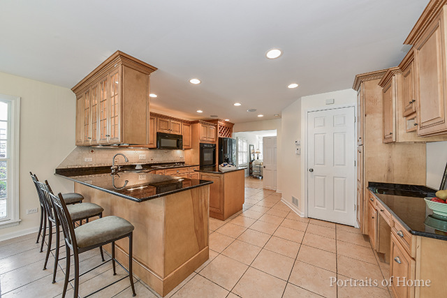 806 Cherry St, Wheaton, IL 60187 photo 7