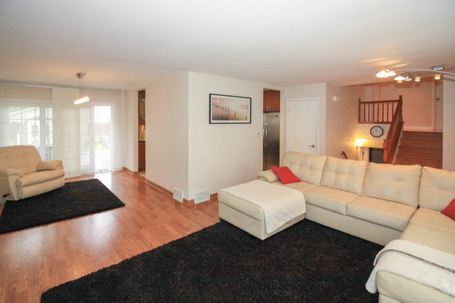170 E Bradley St, Des Plaines, IL 60016 photo 4
