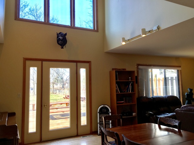 607 Normal Rd, Dekalb, IL 60115 photo 3