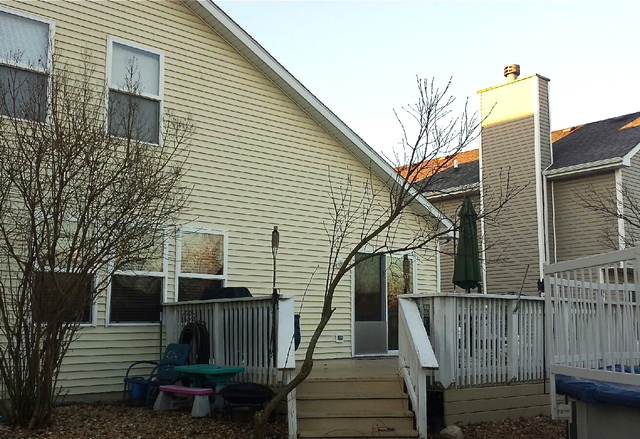 5607 Kimberly Dr, Plainfield, IL 60586 photo 2
