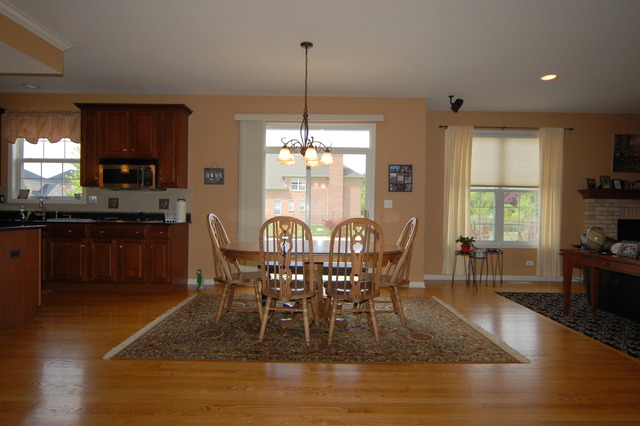 1028 Auburn Ln, Bartlett, IL 60103 photo 5