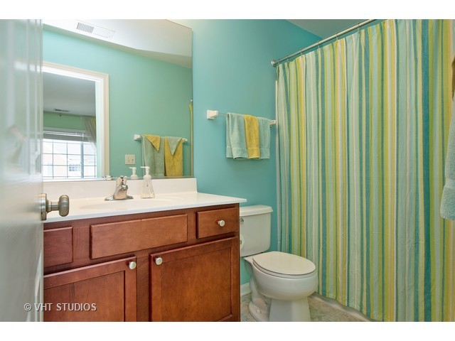 1903 Concord Dr, Mchenry, IL 60050 photo 10