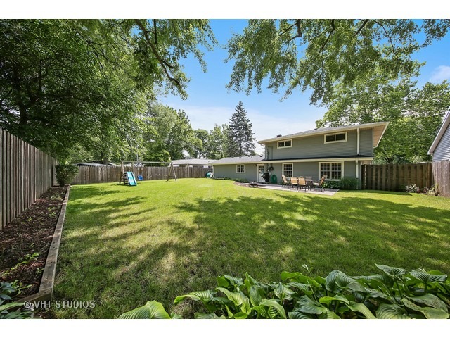 415 Geneva Pl, Wheaton, IL 60187 photo 21