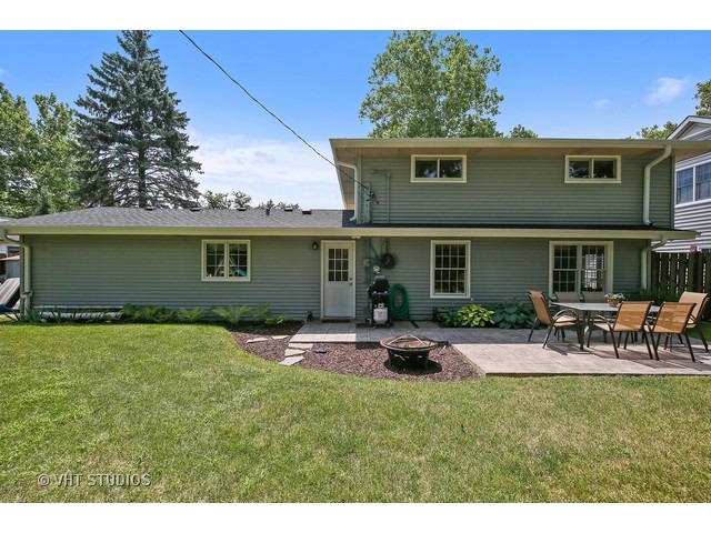 415 Geneva Pl, Wheaton, IL 60187 photo 22