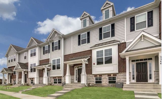 1192 Colfax Ave, Des Plaines, IL 60016 photo 1