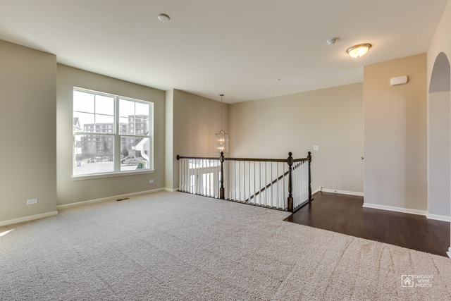 1192 Colfax Ave, Des Plaines, IL 60016 photo 8