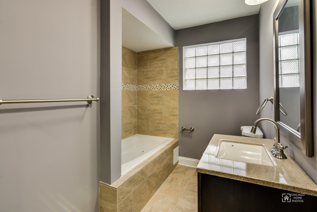 1136 W 107th Pl, Chicago, IL 60643 photo 17