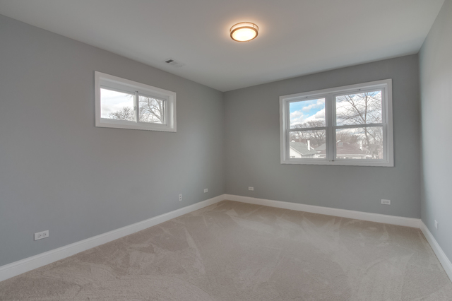 4841 W Cullom Ave, Chicago, IL 60641 photo 18