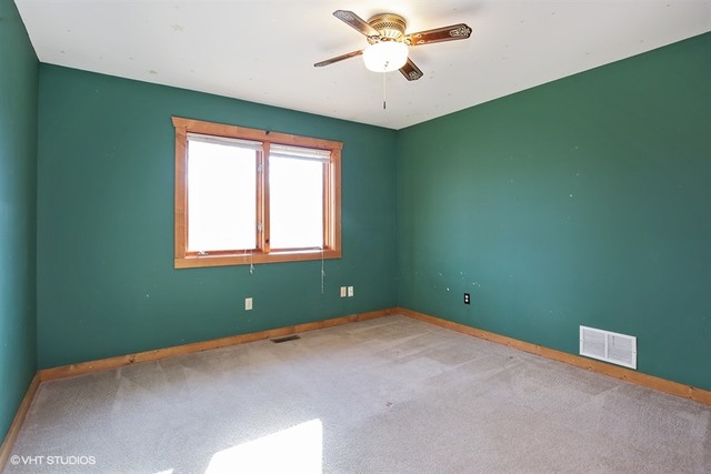 7520 Carleton Dr, Spring Grove, IL 60081 photo 9