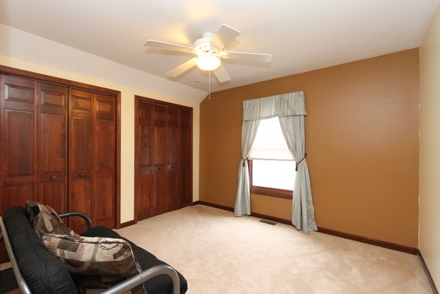 943 Pearson Rd, Cary, IL 60013 photo 14