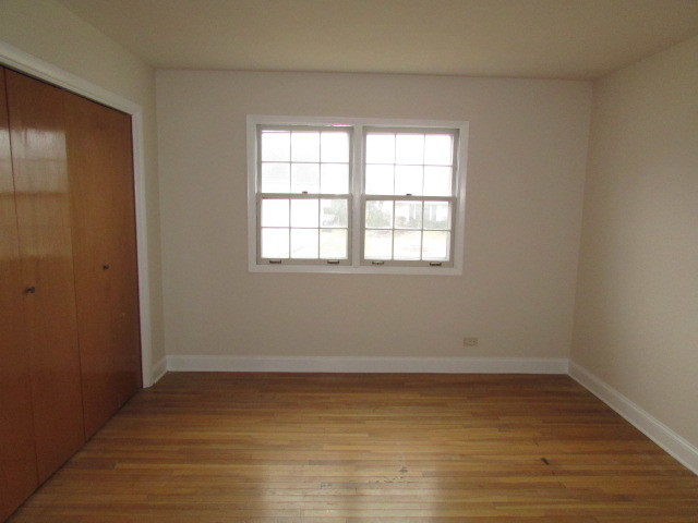 1300 Nottingham Ln, Hoffman Estates, IL 60169 photo 8
