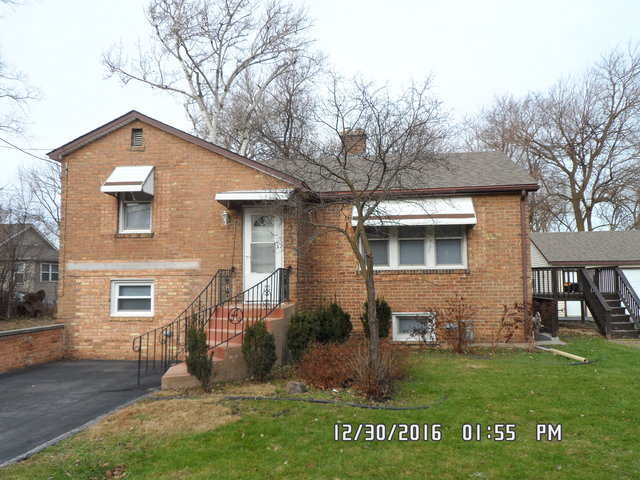 3924 143rd St, Crestwood, IL 60445 photo 1
