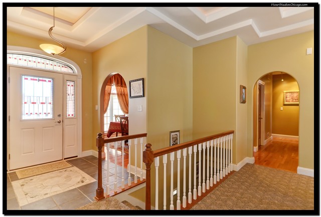 1055 Lakeview Dr, Morris, IL 60450 photo 4
