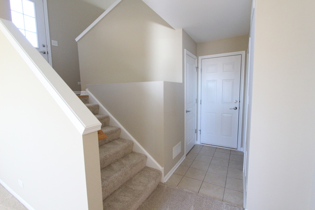 1095 Crane Pointe Rd, Elgin, IL 60124 photo 14