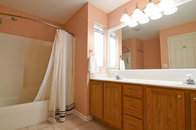 8406 Eagle Rdg, Spring Grove, IL 60081 photo 16
