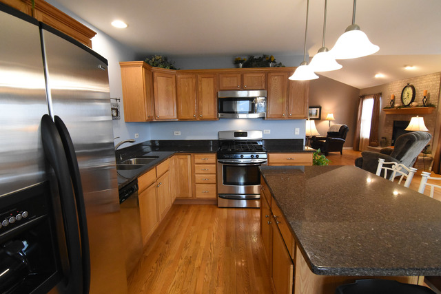 8406 Eagle Rdg, Spring Grove, IL 60081 photo 7
