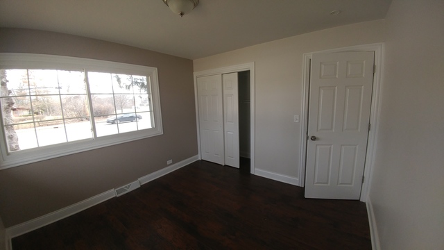 1513 Royal Blvd, Elgin, IL 60123 photo 12