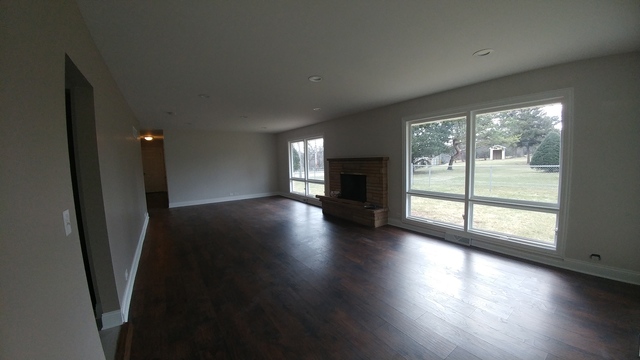 1513 Royal Blvd, Elgin, IL 60123 photo 6