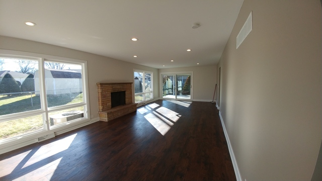 1513 Royal Blvd, Elgin, IL 60123 photo 24