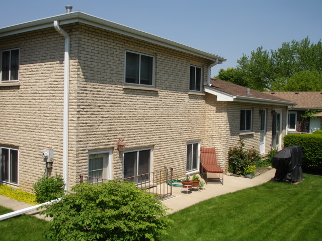 1663 W Stone Ave, Addison, IL 60101 photo 2