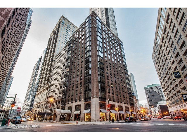40 E Delaware Pl #404, Chicago, IL 60611 photo 1