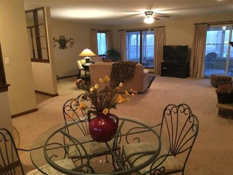 4918 E Ashelford Dr, Byron, IL 61010 photo 2