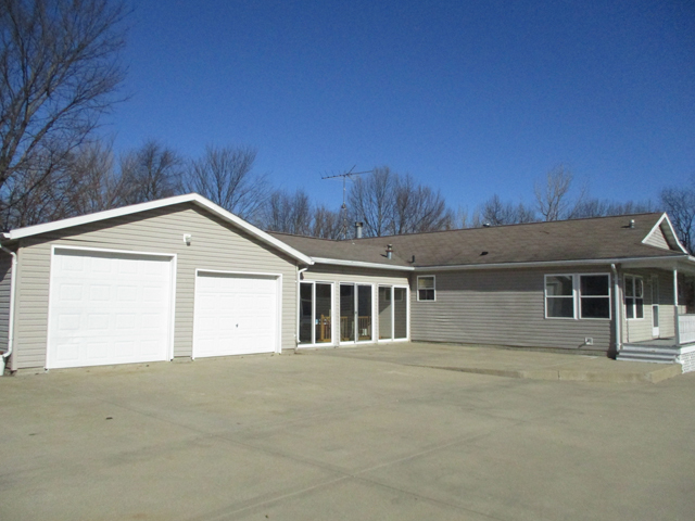 18 Birch Dr, Putnam, IL 61560 photo 22