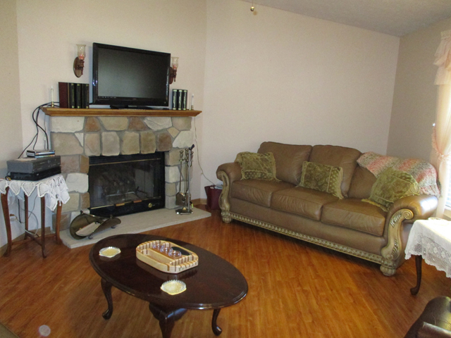 18 Birch Dr, Putnam, IL 61560 photo 3