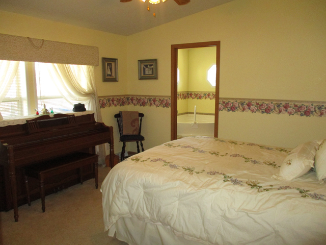 18 Birch Dr, Putnam, IL 61560 photo 4