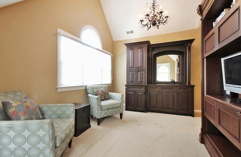 7 Orchard Ln, Golf, IL 60029 photo 15