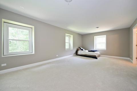 29 W450 Schick Rd, Bartlett, IL 60103 photo 16