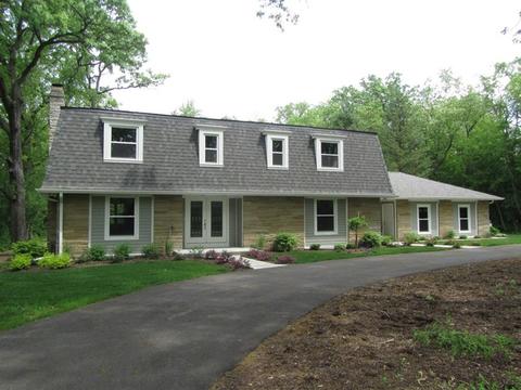 29 W450 Schick Rd, Bartlett, IL 60103 photo 2