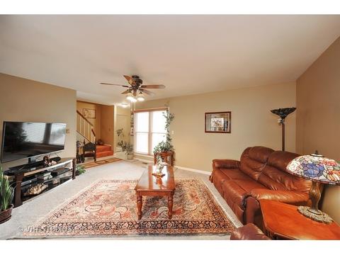 1429 Bayside Ln, Wheeling, IL 60090 photo 3
