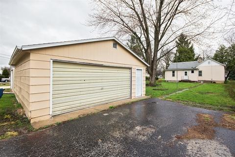 1143 S 4th Ave, Kankakee, IL 60901 photo 3