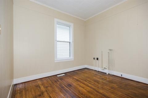 1143 S 4th Ave, Kankakee, IL 60901 photo 9