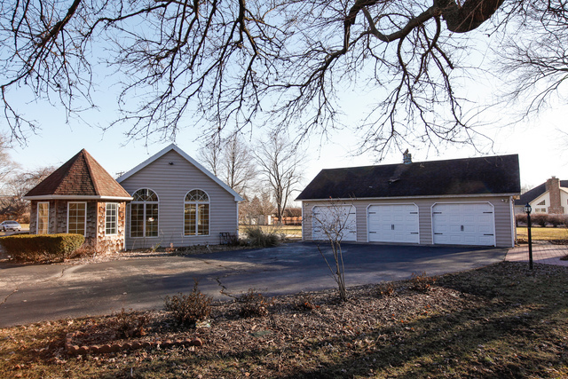 23319 W 135th St, Plainfield, IL 60544 photo 2