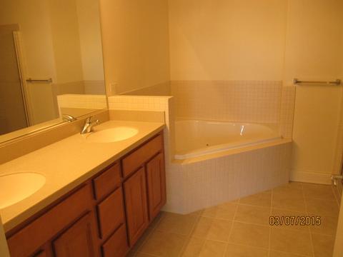 1 Itasca Place #312, Itasca, IL 60143 photo 12
