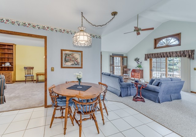 1936 Dorset Dr, Wheaton, IL 60189 photo 8