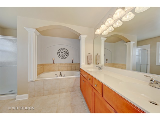 25813 Campbell Ln, Plainfield, IL 60585 photo 14