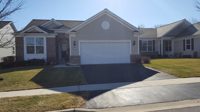 2879 Cascade Falls Cir, Elgin, IL 60124 photo 1