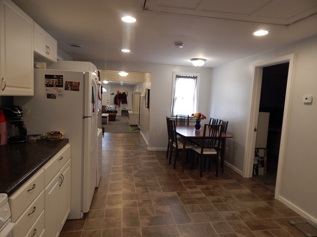 111 Spring St, Genoa, IL 60135 photo 7