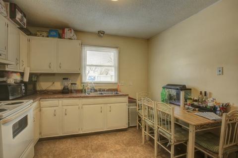 2701 Campbell Dr, Champaign, IL 61821 photo 10