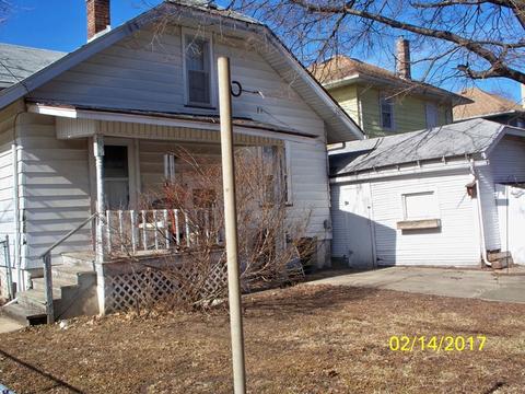 940 5th St, Aurora, IL 60505 photo 4