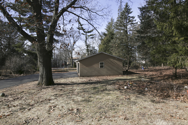 565 Normal Rd, Dekalb, IL 60115 photo 20