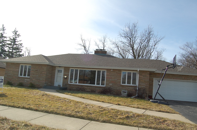 555 E 2nd St, Lockport, IL 60441 photo 1