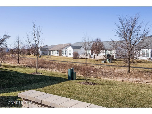 2490 Rolling Ridge Ln, Elgin, IL 60124 photo 15